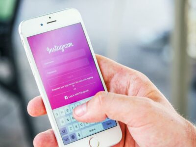 How to Find the Top and Most Relevant Hashtags to Use on Instagram Featured