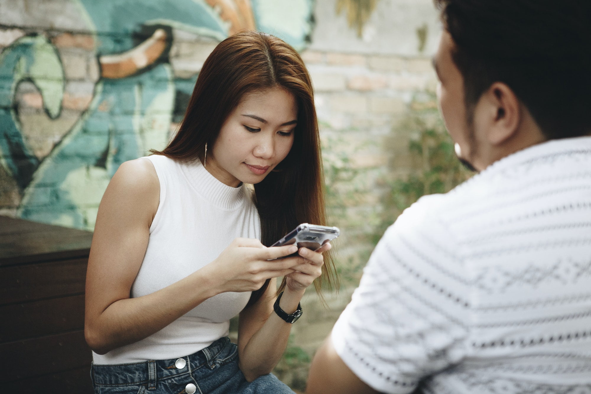 Girl chatting on the phone